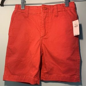 Gap Kids - boys khaki shorts - size 6 - tags on